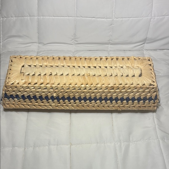 Woven Rectangular Basket with Ceramic Blue and White Handles - Picture 7 of 10